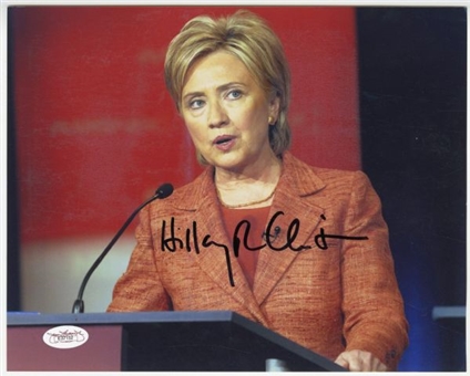 Hillary Clinton Signed 8x10 Photograph